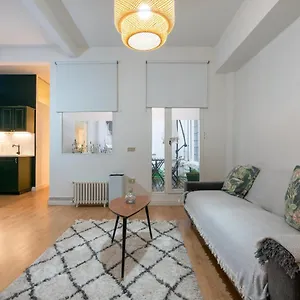 Apartamento Aguirre By People, Bilbao